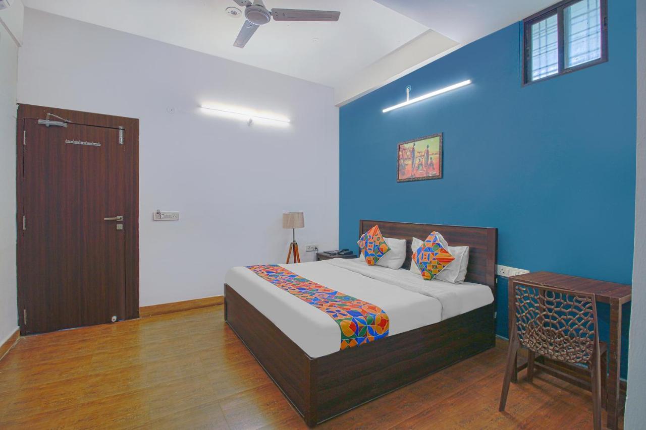 Fabexpress Saket Inn Bhopal Bagian luar foto